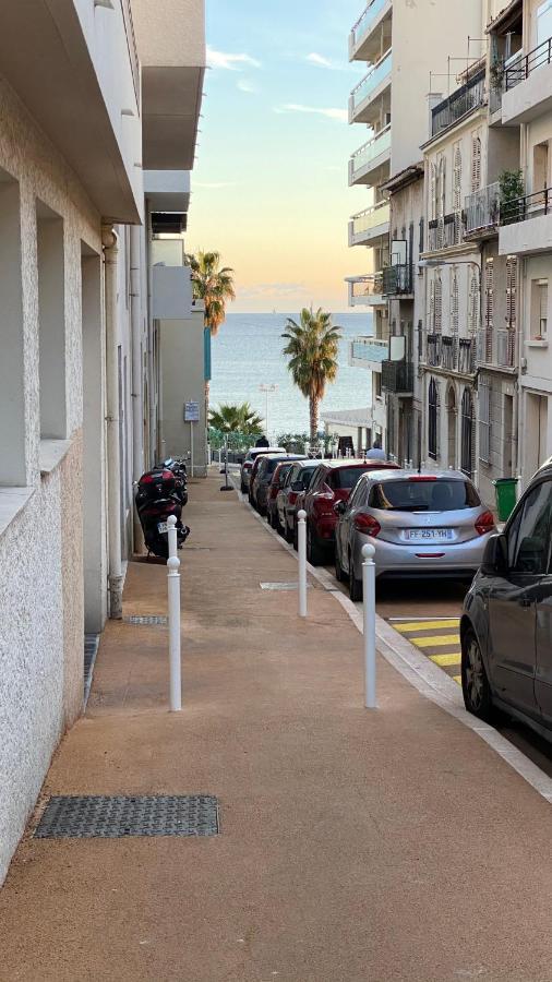 Azur Climatise, Wifi, Ascenseur A 75 M De La Appartement Toulon