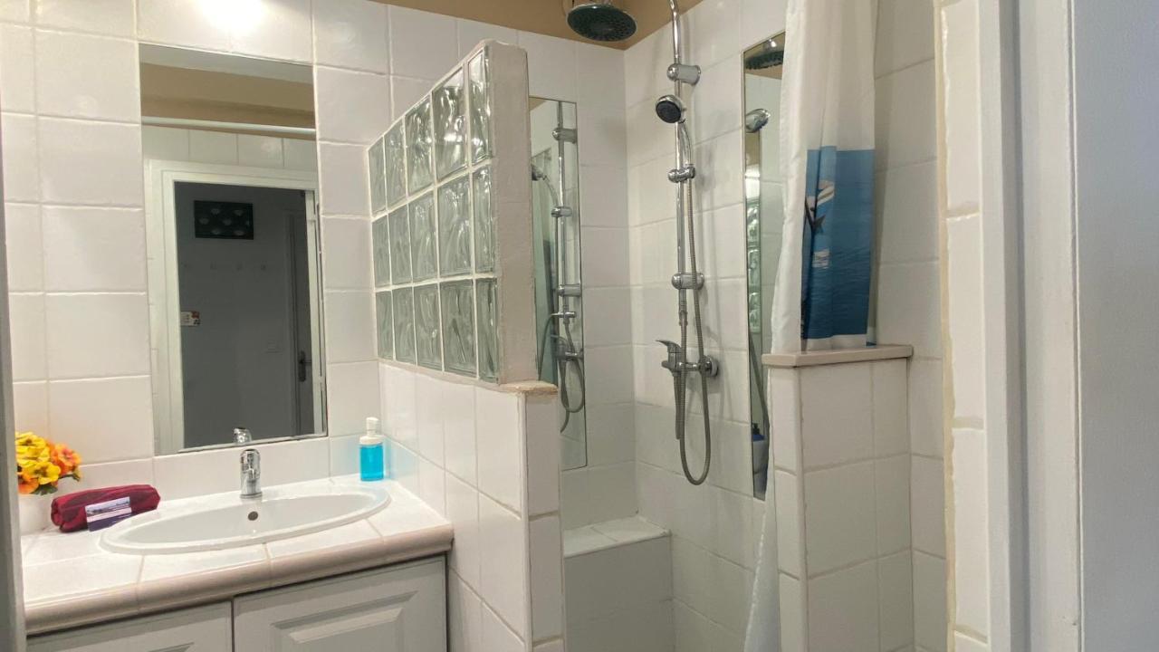 Appartement Azur Climatise, Wifi, Ascenseur A 75 M De La